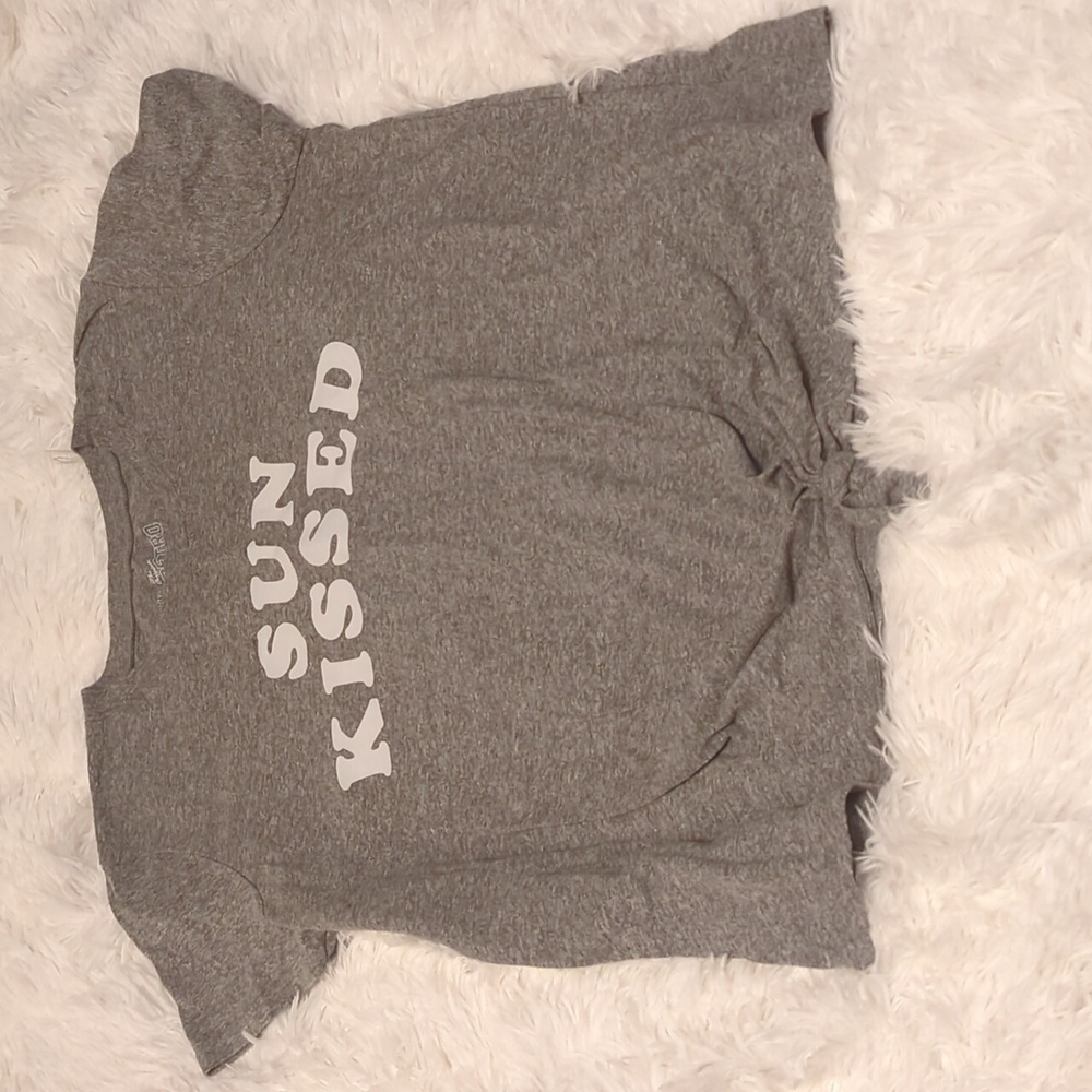 The Original Retro Brand Sun Kissed Knot Front Tee Shirt Gray size Small